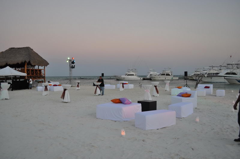 Beachfront wedding décor and seating at Maroma, Riviera Maya