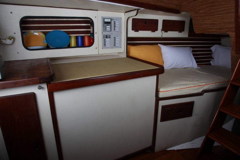 Sailboat kitchen