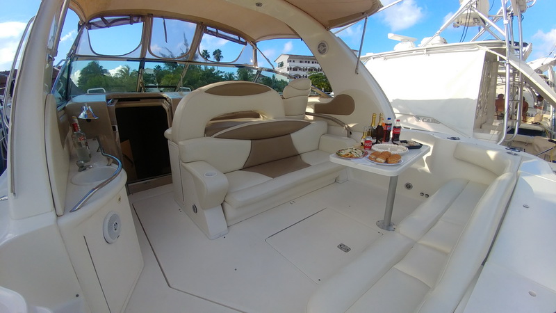 Rent a boat 